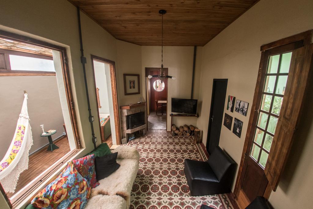 Frida Casa Hostel Pelotas Dış mekan fotoğraf