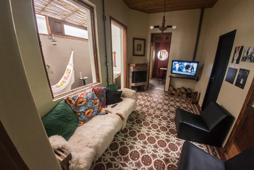 Frida Casa Hostel Pelotas Dış mekan fotoğraf