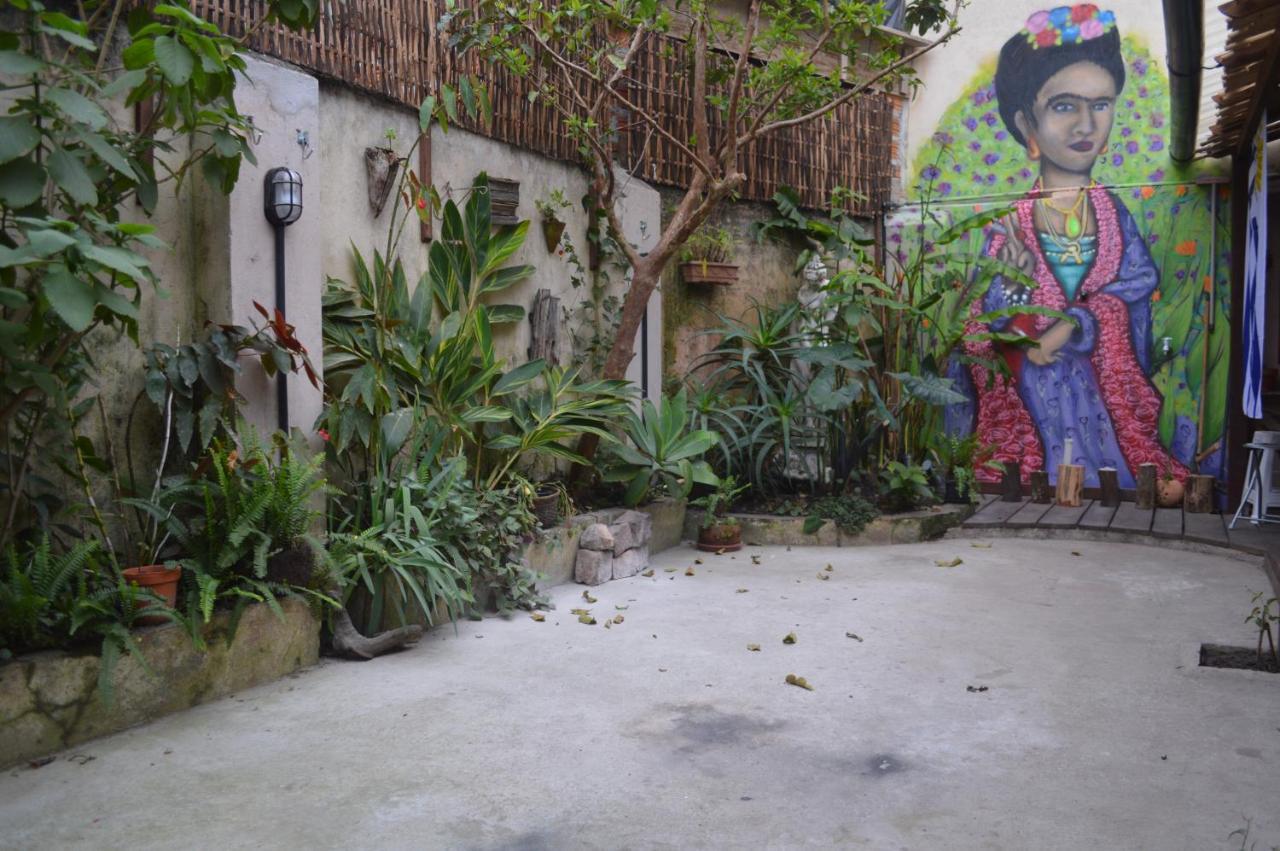 Frida Casa Hostel Pelotas Dış mekan fotoğraf